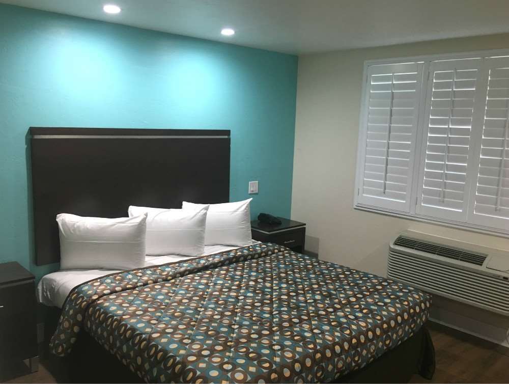 Vagabond Inn Executive - Bakersfield Downtowner Habitación foto